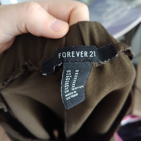 Forever 21 Olive Green Dress Ankle Pants Size M - Picture 4 of 5